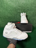 JORDAN 5 RETRO WHITE METALLIC (2026)