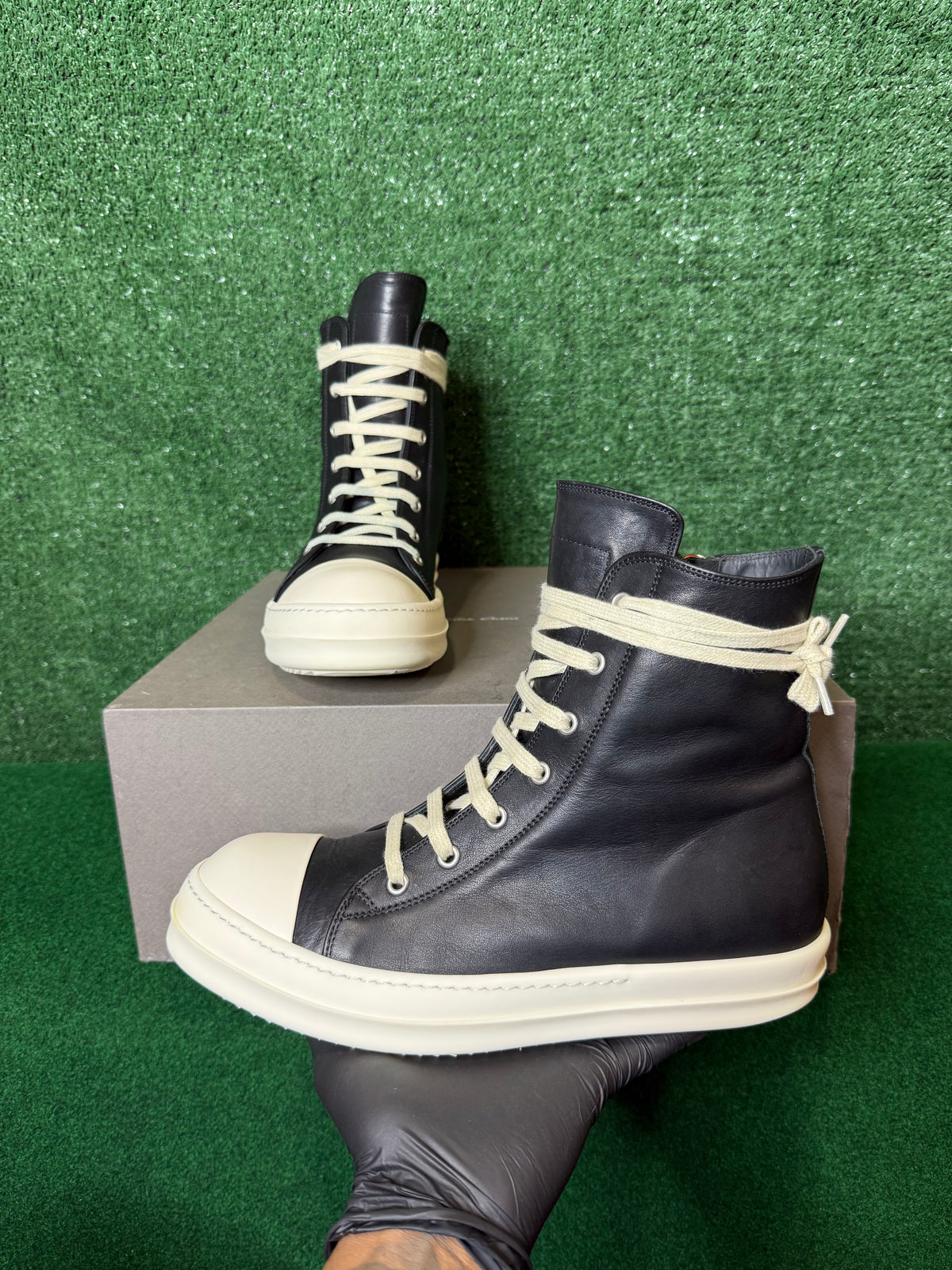 Rick OWENS scarpe in pelle sneaker ‘black milk’