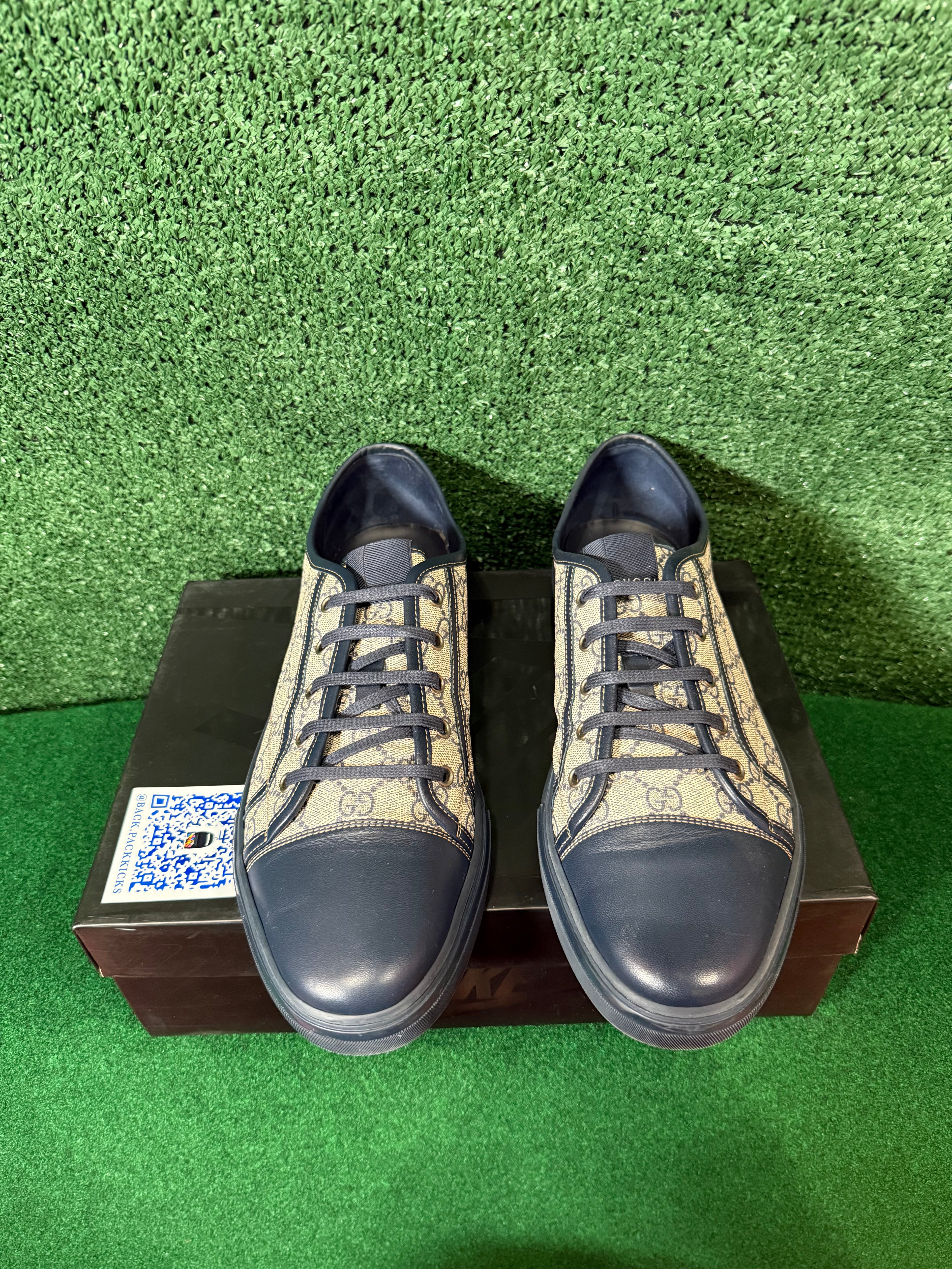 GUCCI GG SUPREME LOW ‘BEIGE EBONY’