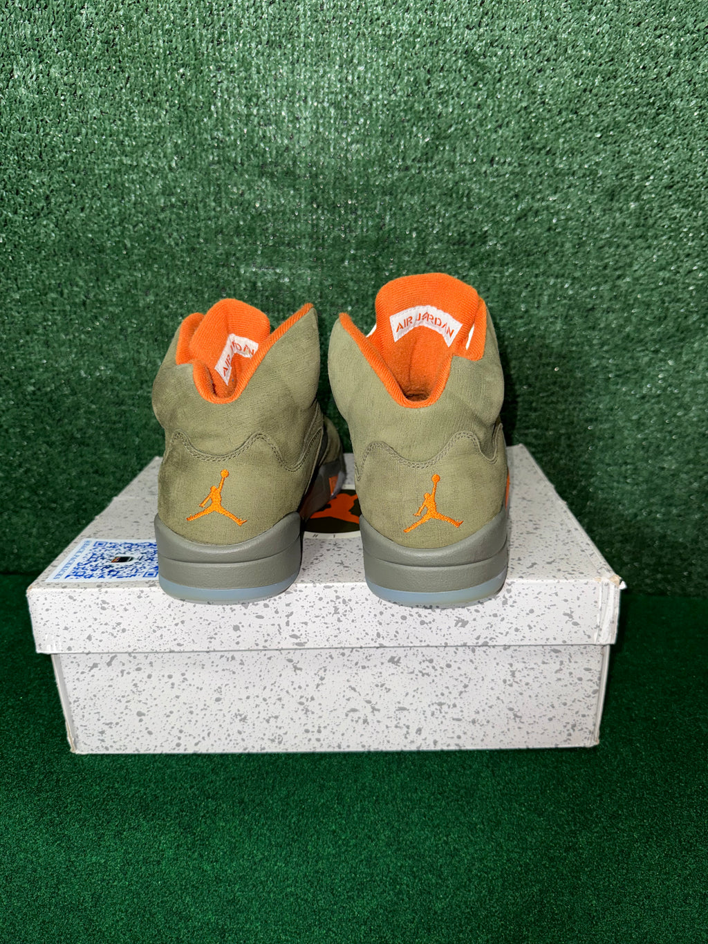 JORDAN 5 RETRO OLIVE (2024)