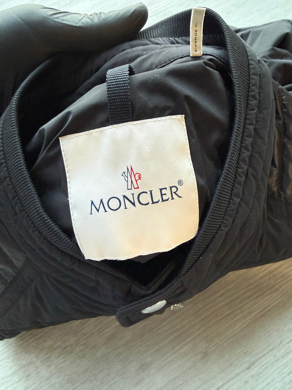 Moncler tolonne padded gilet (vest)