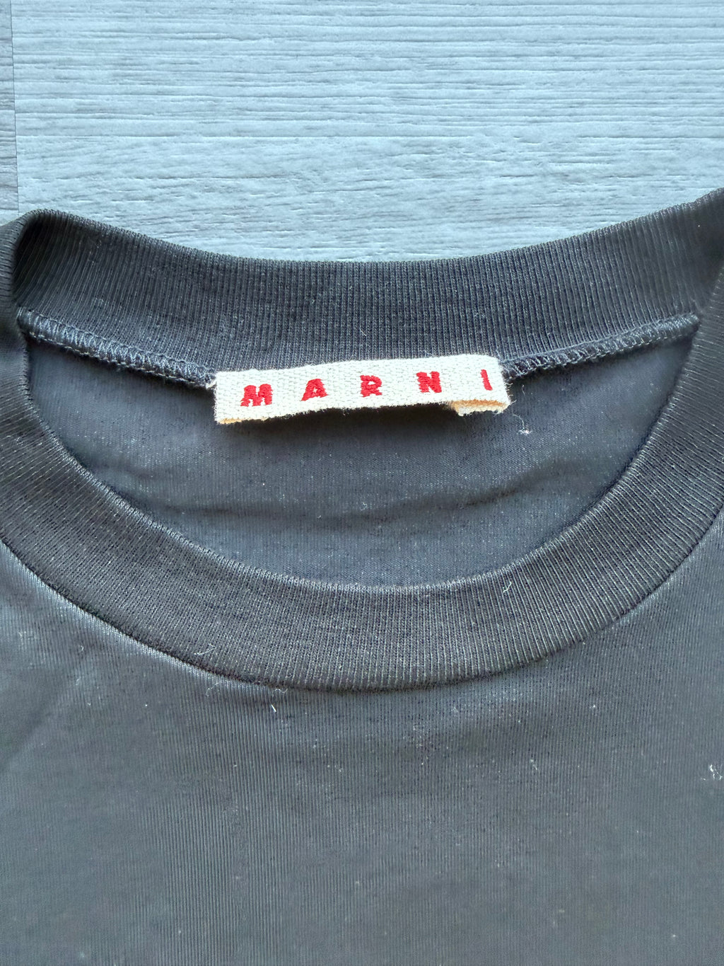 Marni kids black t-shirt with bold white logo