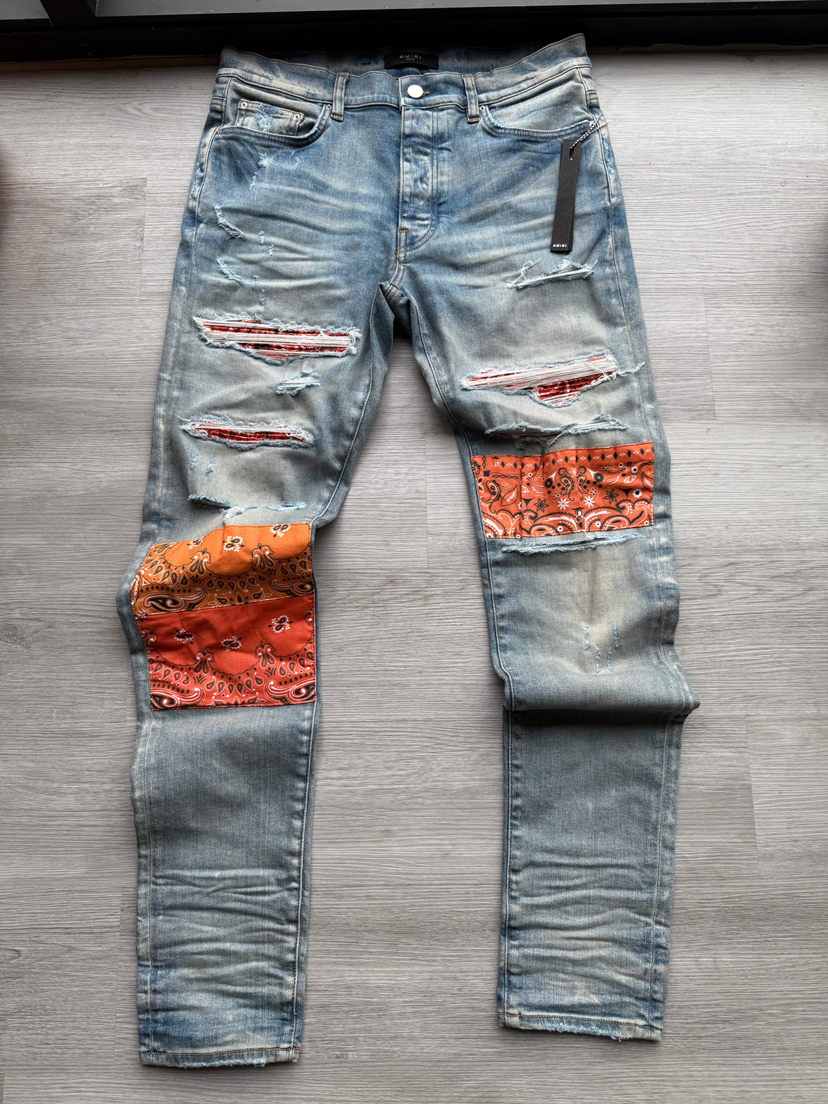 Amiri vintage bandana artpatch jeans
