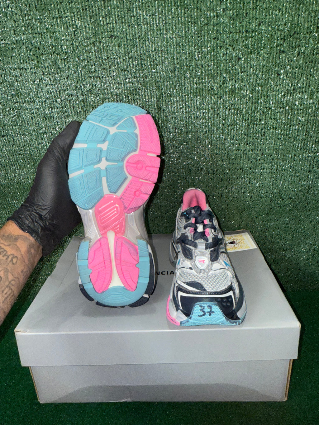 Balenciaga Runner 2.0 Grey Blue Pink Red