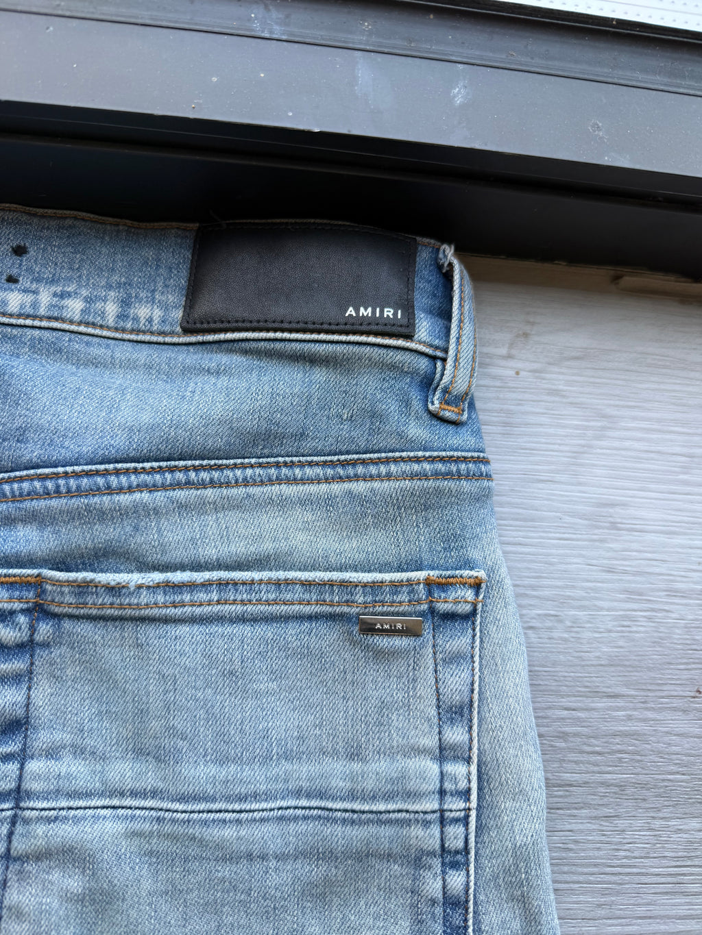 Amiri denim jeans/ Amiri embroidered