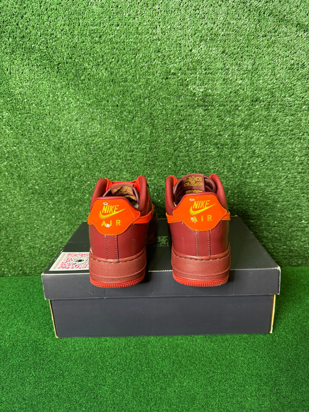 Nike Air Force 1 low ‘patent leather dark team red safety orange’