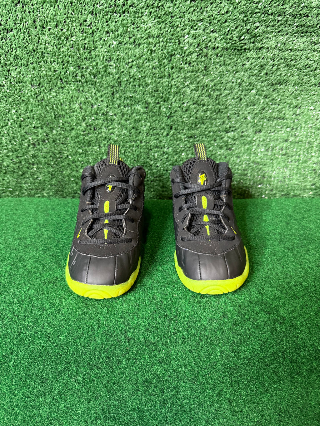 Nike little posite one ‘black bolt’ (TD)