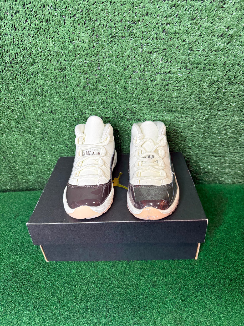 Jordan 11 retro ‘Neapolitan’ (TD)