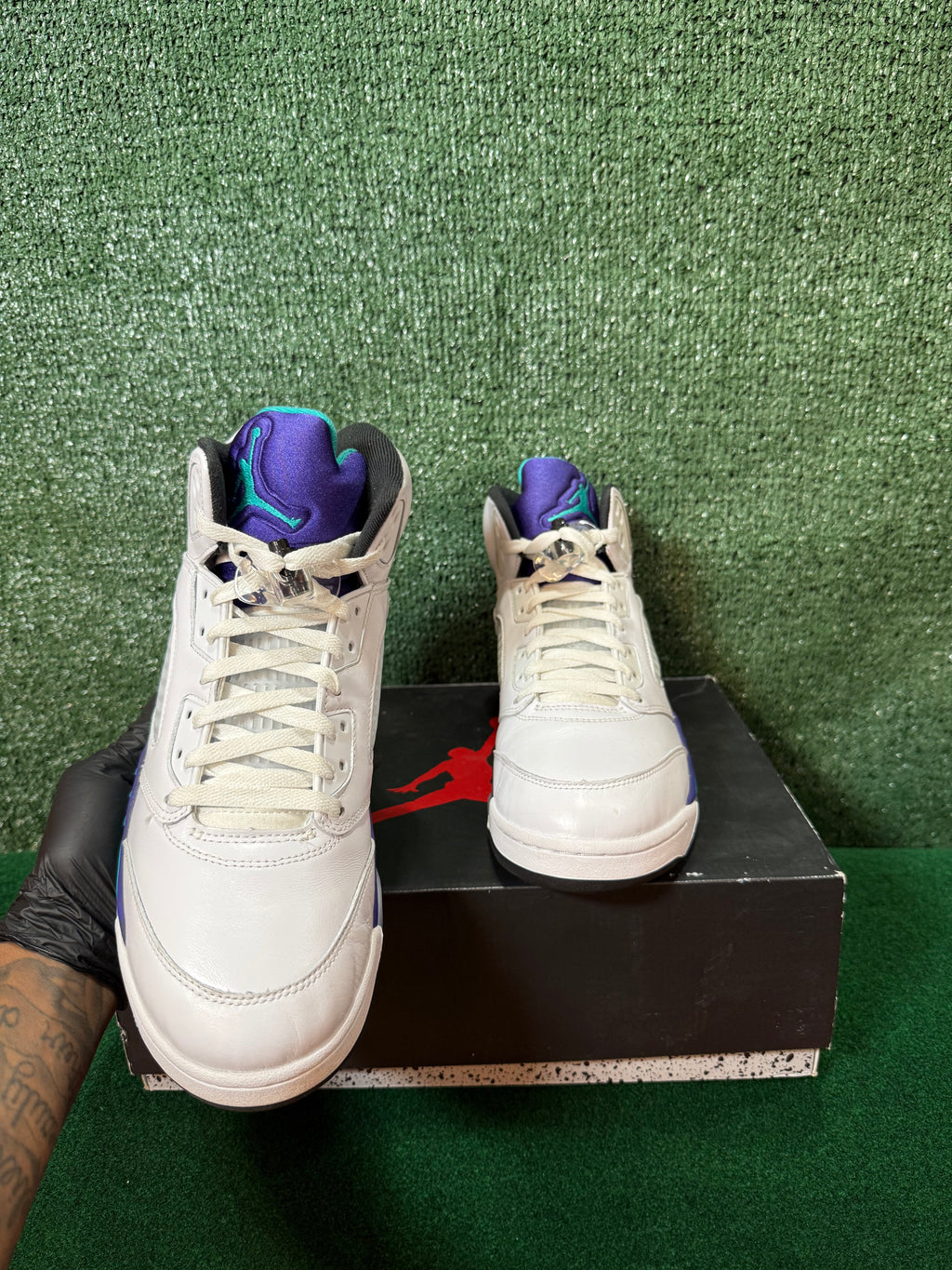 JORDAN 5 RETRO GRAPE (2025)