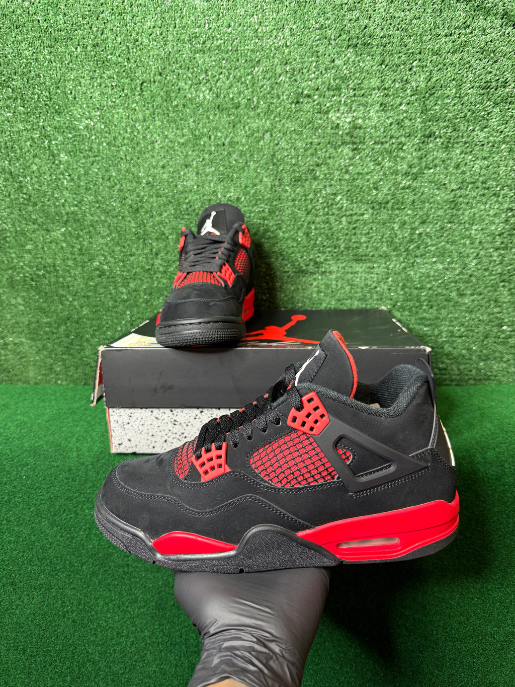 JORDAN 4 RETRO (RED THUNDER)