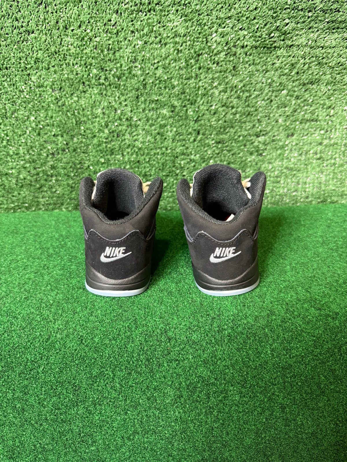 Air Jordan 5 retro Og (td) ‘black metallic reimagined’