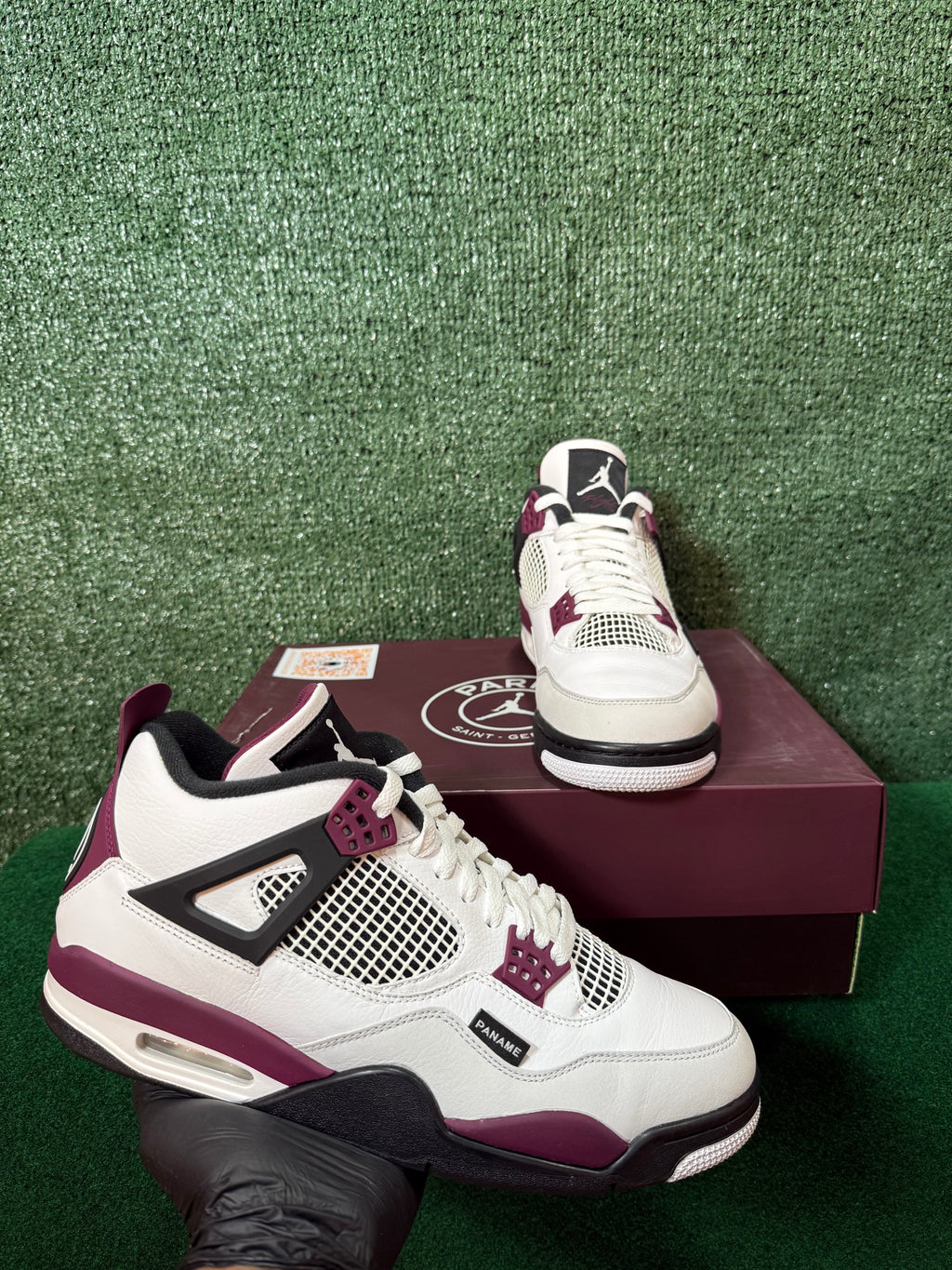 Jordan 4 Retro PSG