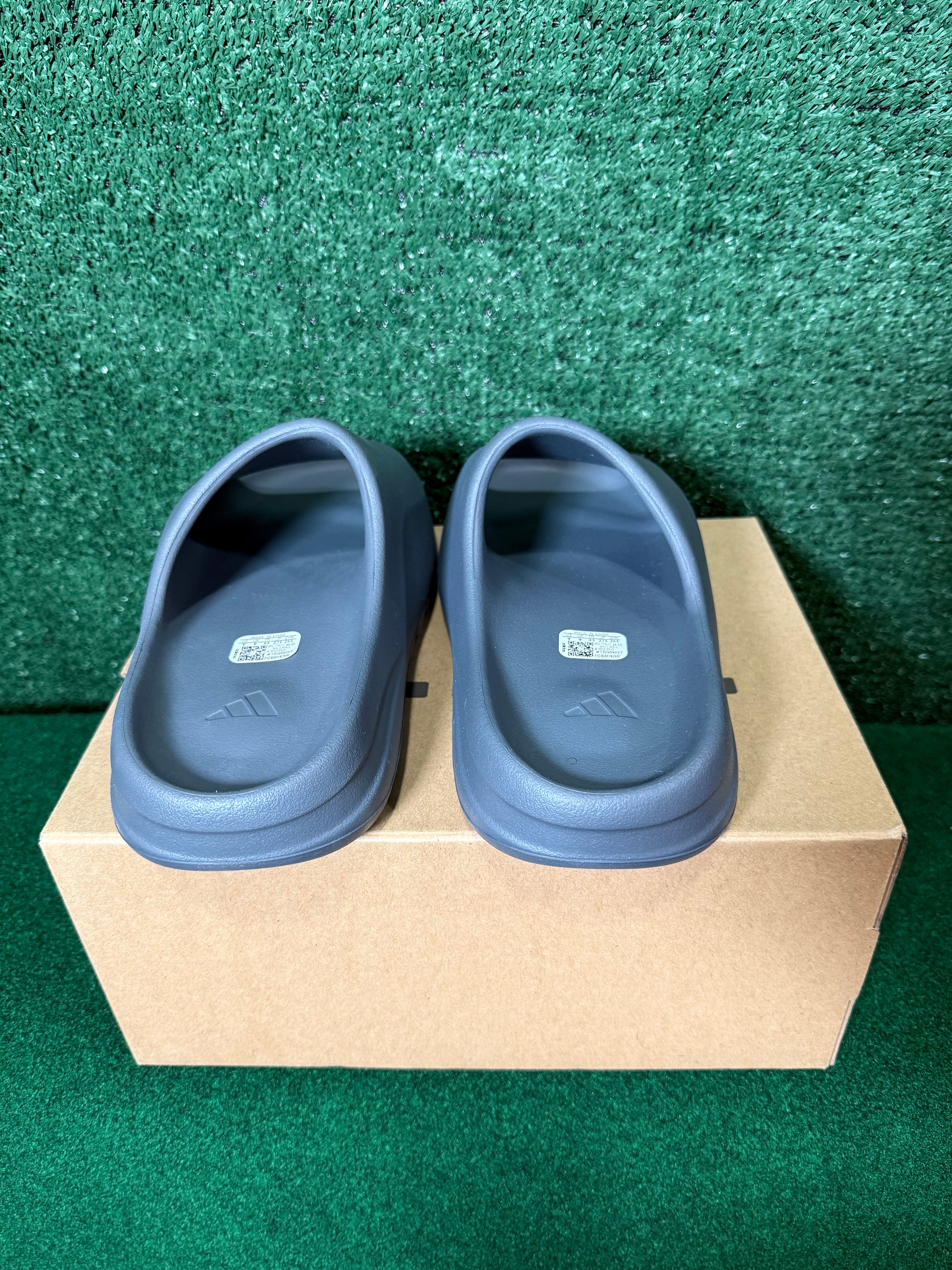 Adidas Yeezy Slides Slate Grey
