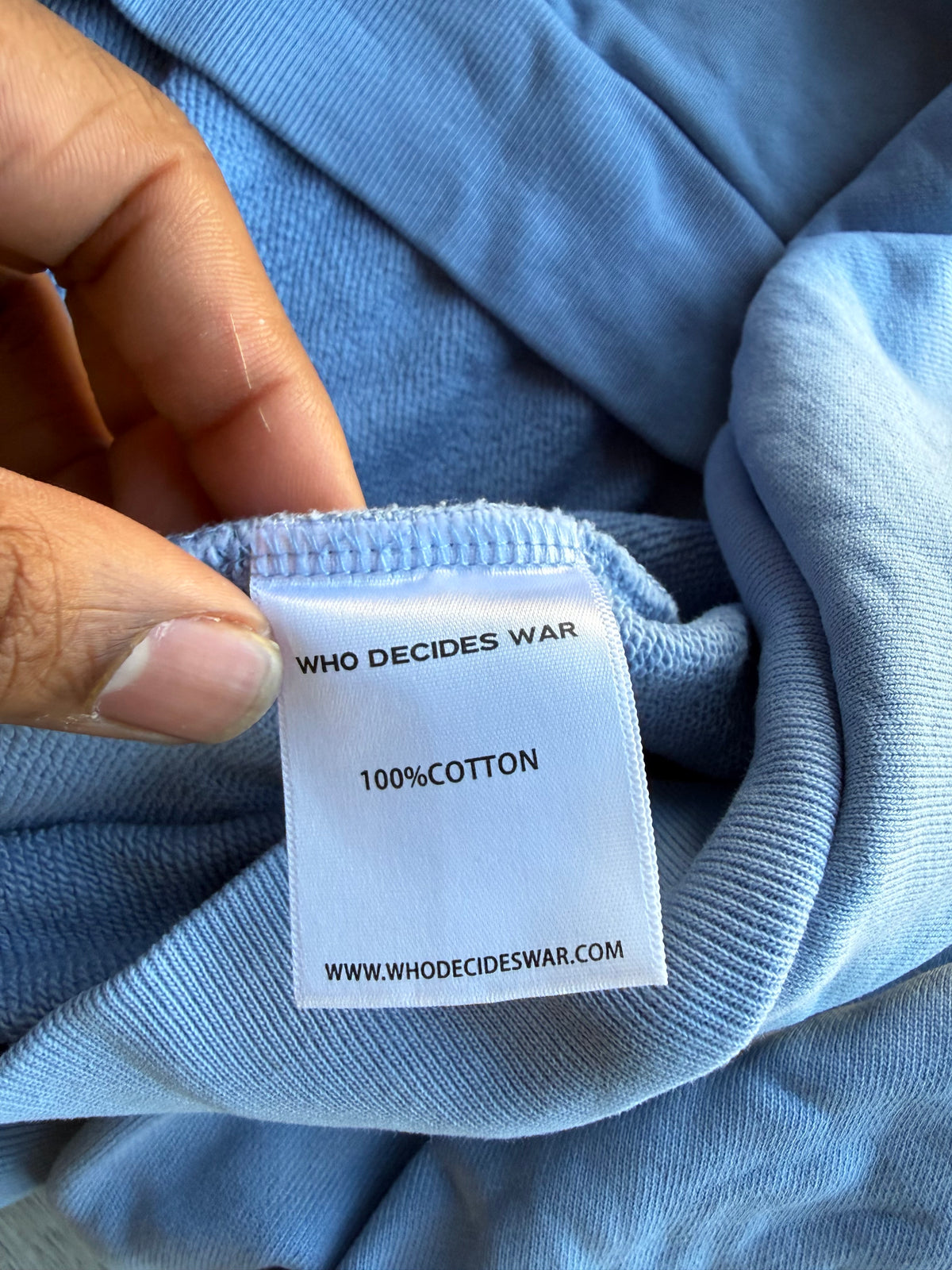 Who decides war “underwater beach” embroidered crewneck sweatshirt