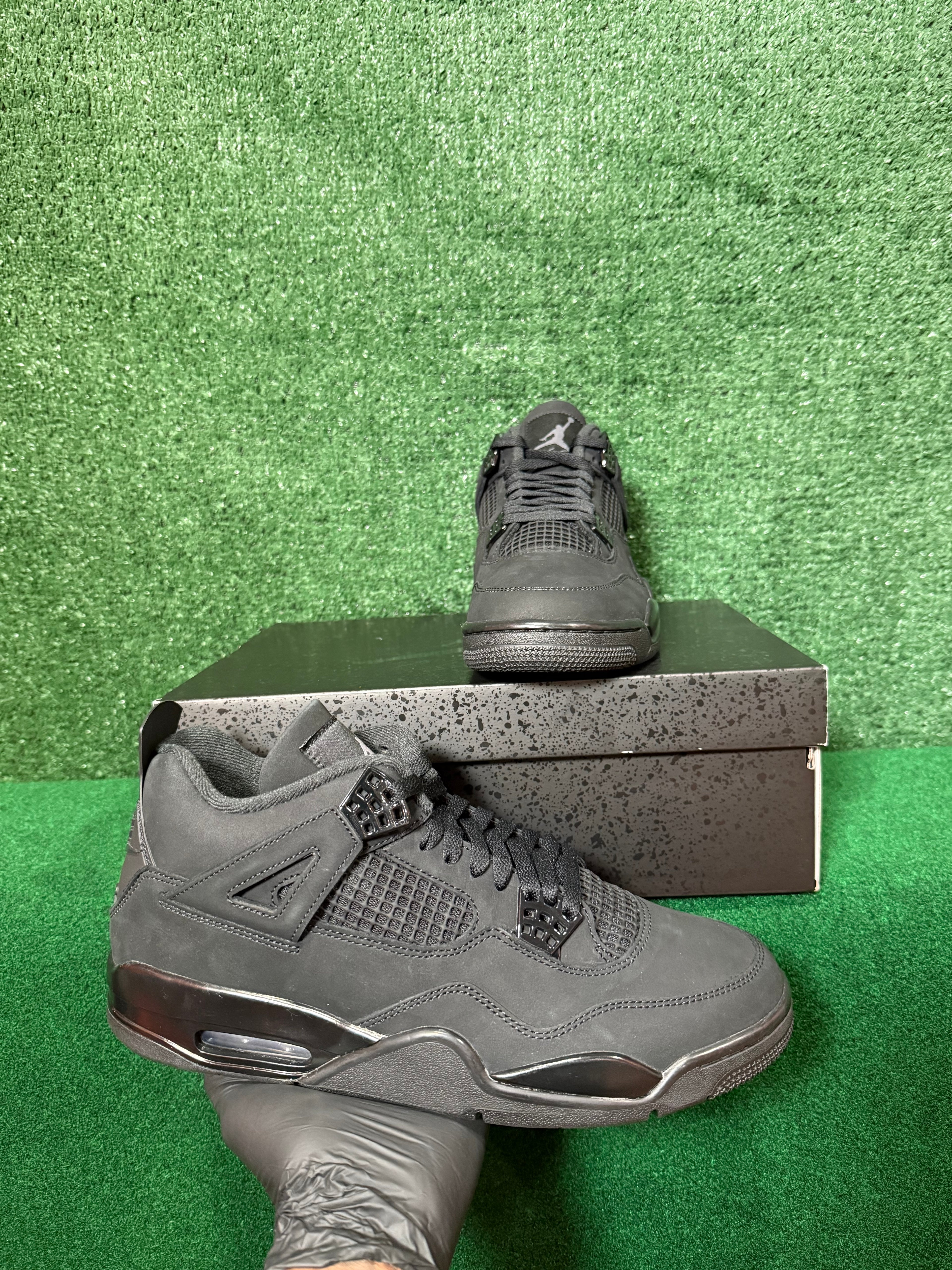 Jordan 4 RETRO BLACK CAT (2025)