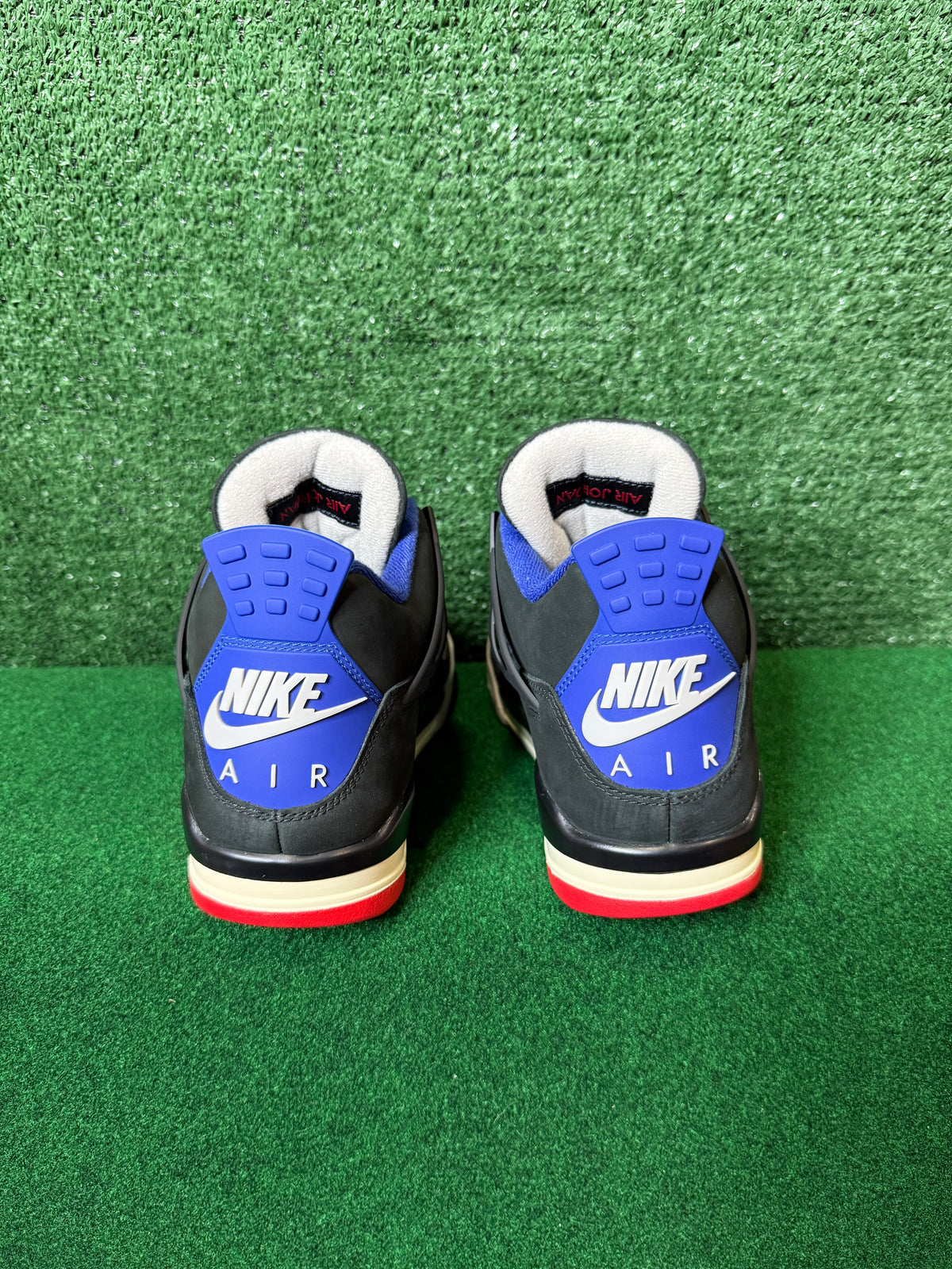 Air Jordan 4 retro “rare air”
