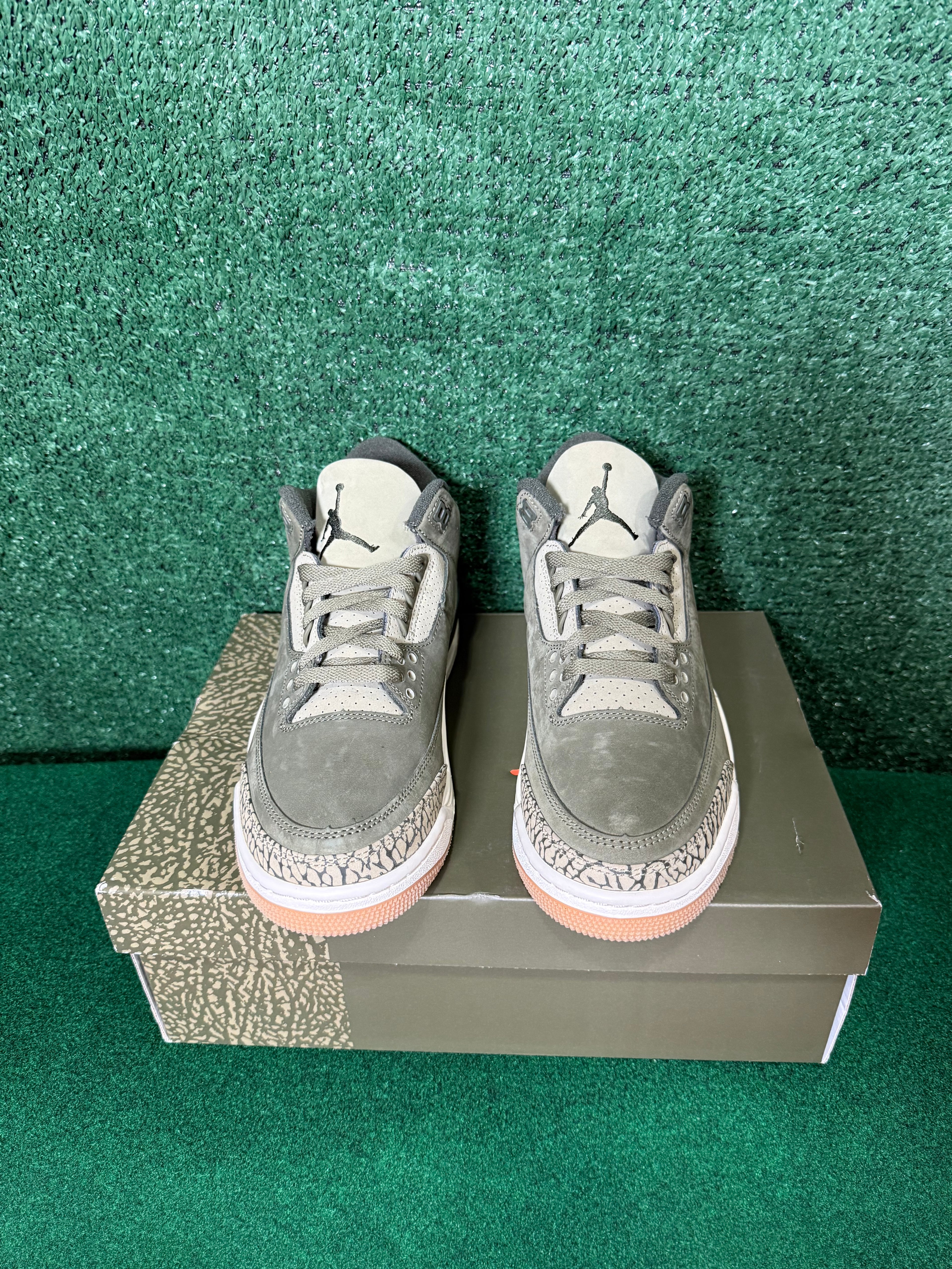 Jordan 3 Retro Family Affair