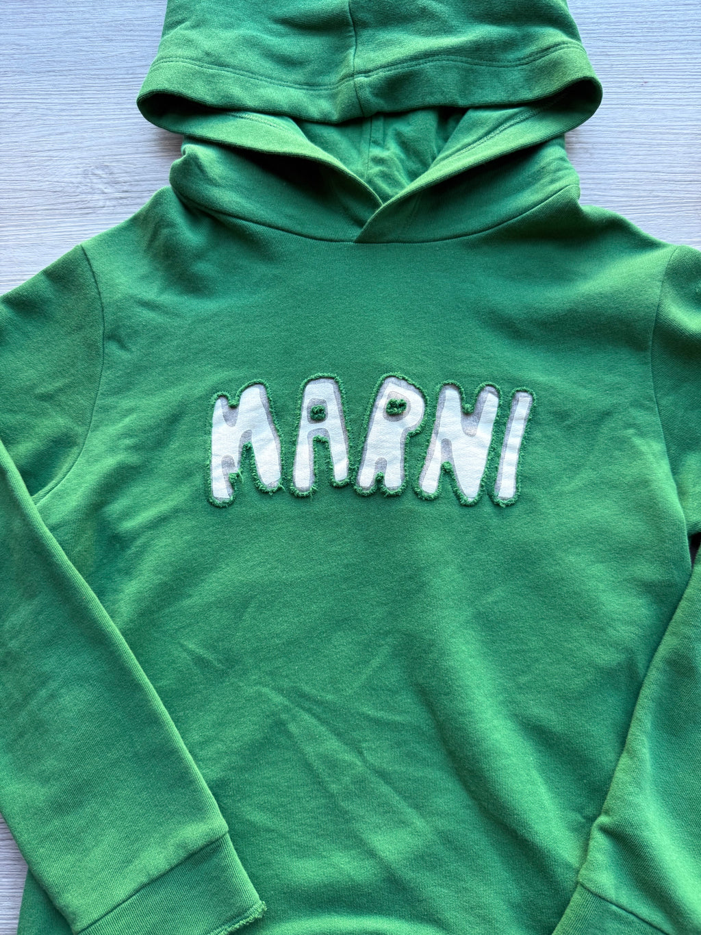 Marni kids & junior branded distressed-accented pullover hoodie