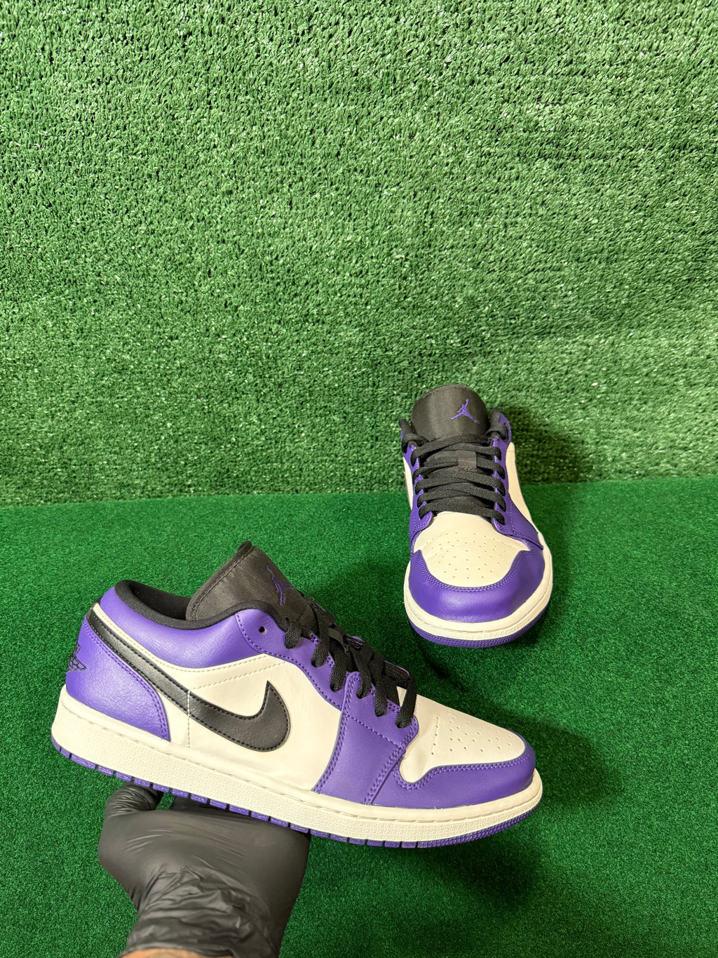 JORDAN 1 LOW ‘COURT PURPLE WHITE’