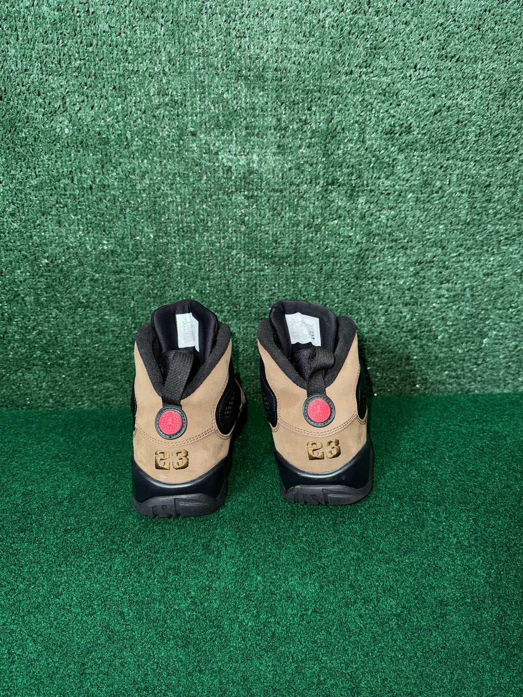 JORDAN 9 RETRO OLIVE (2024)