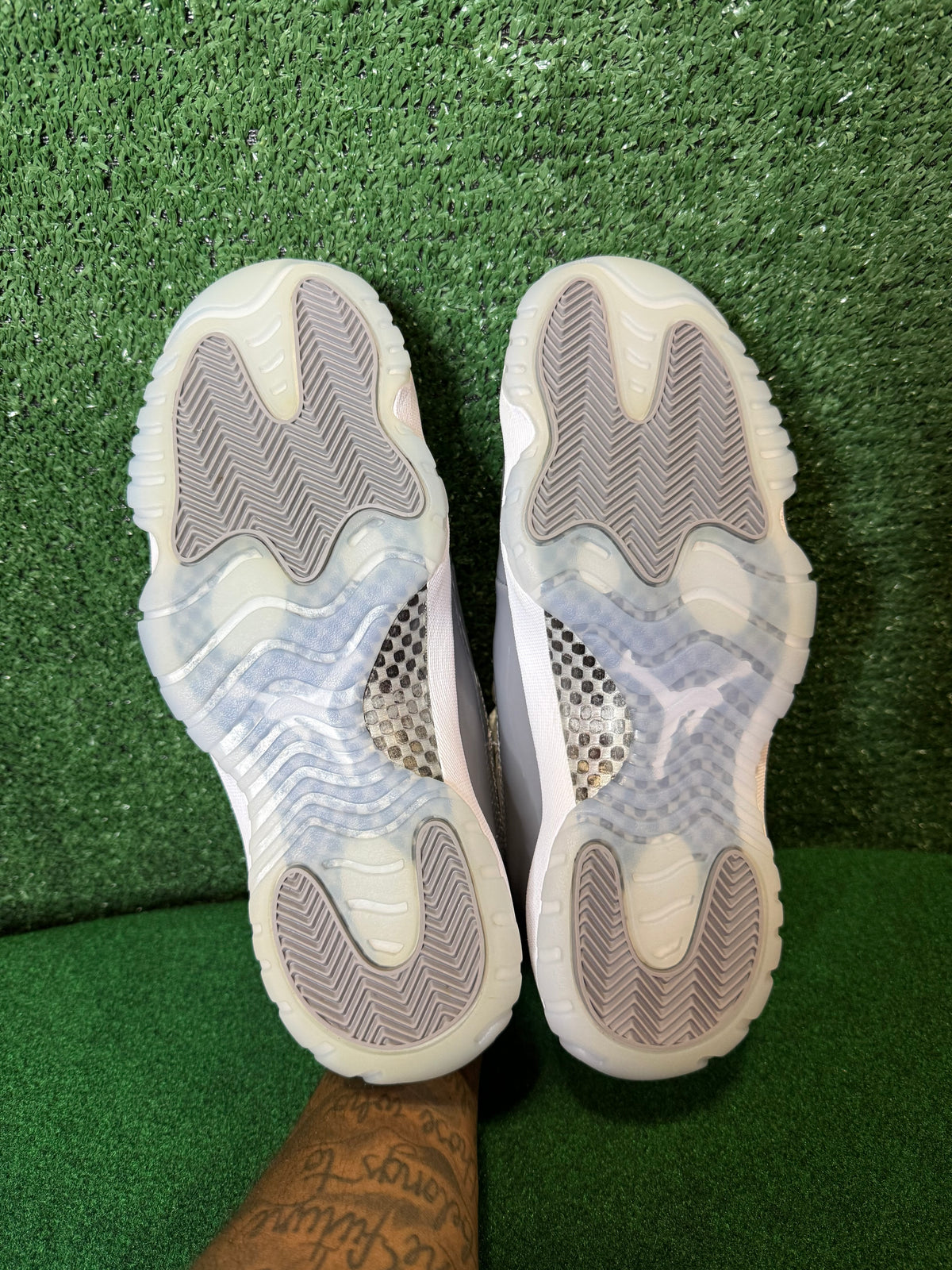 Air Jordan 11 retro “cool grey”