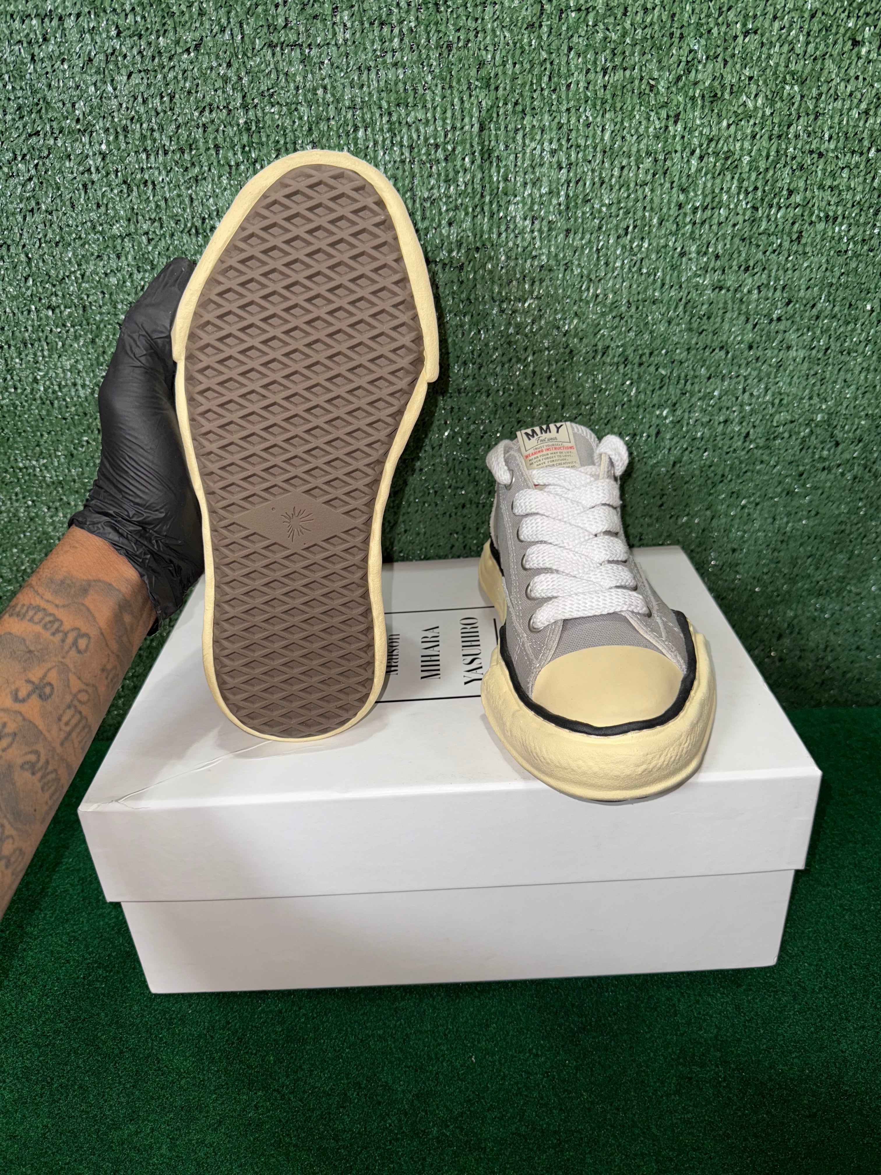 Maison Mihara Yasuhiro Peterson VL OG Canvas Low