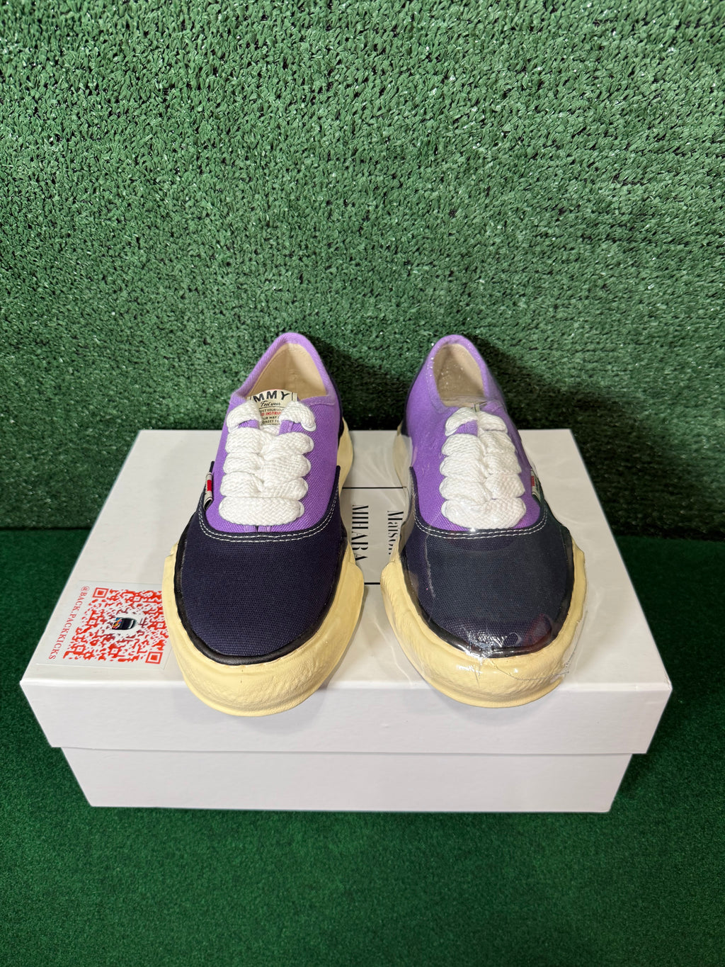 MAISON MIHARA YASUHIRO BAKER LOW-TOP SNEAKER (PURPLE)