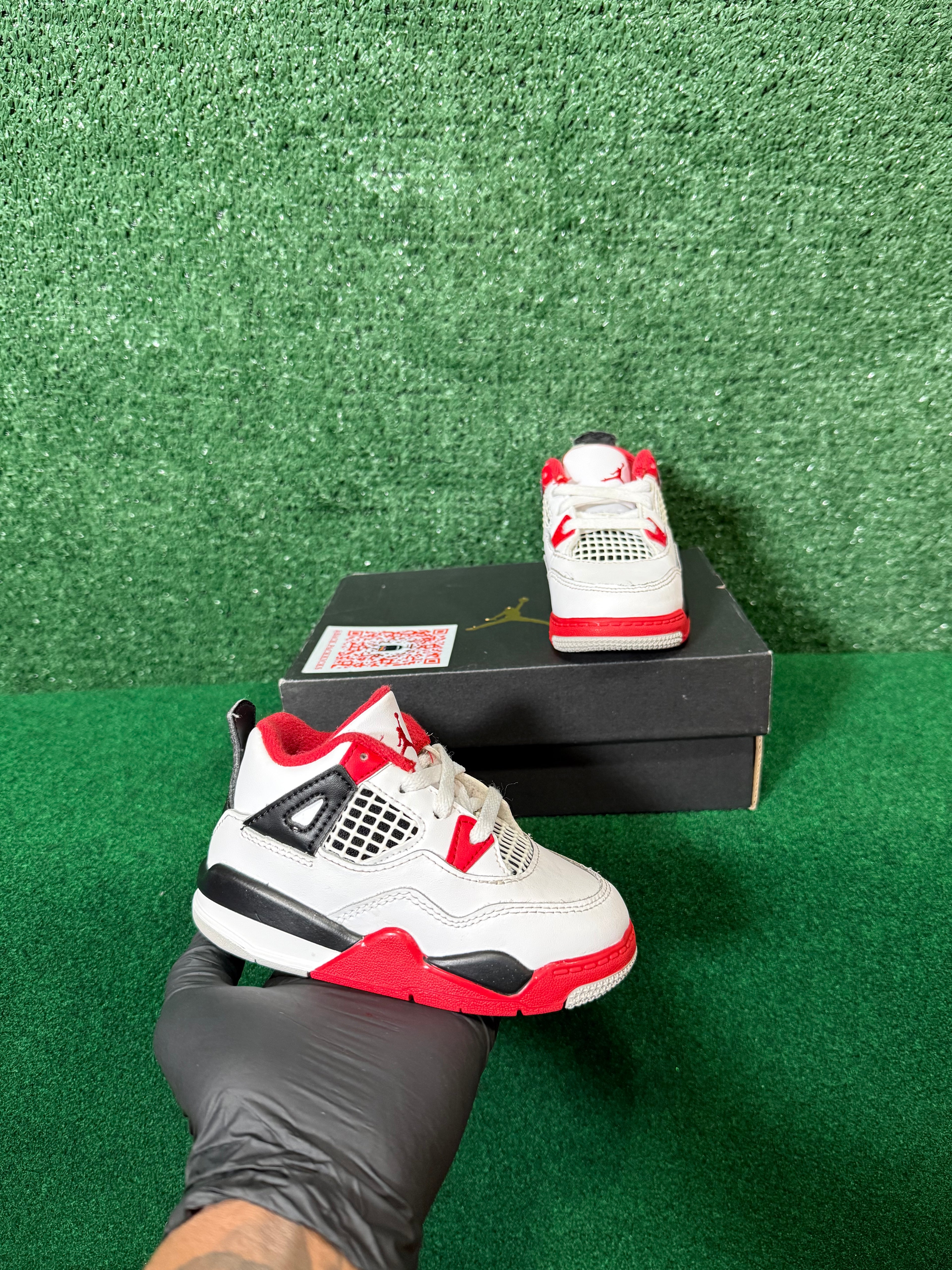 JORDAN 4 RETRO FIRE RED (2020) (TD)