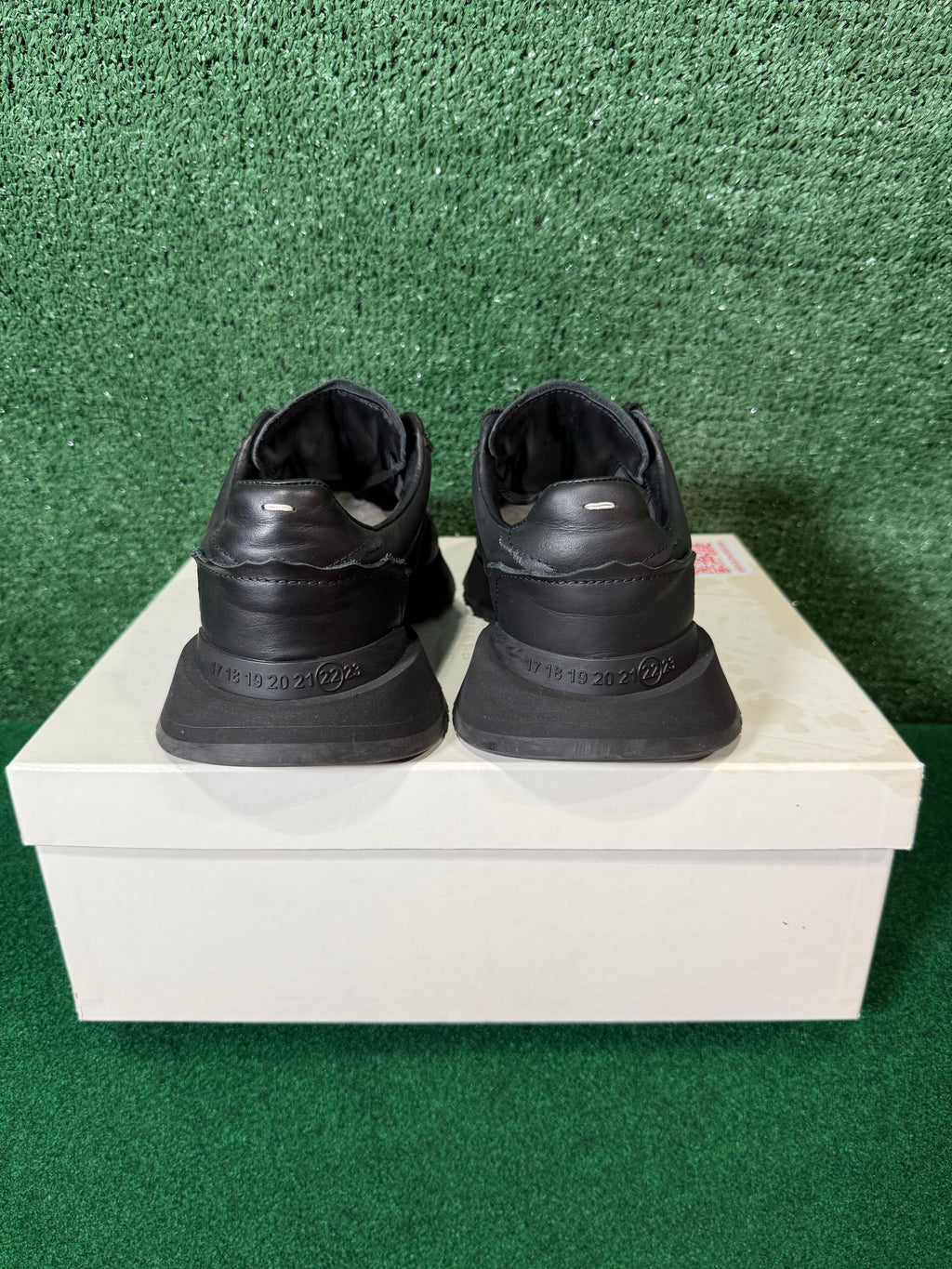 MAISON MARGIELA BLACK 50-50 SNEAKER