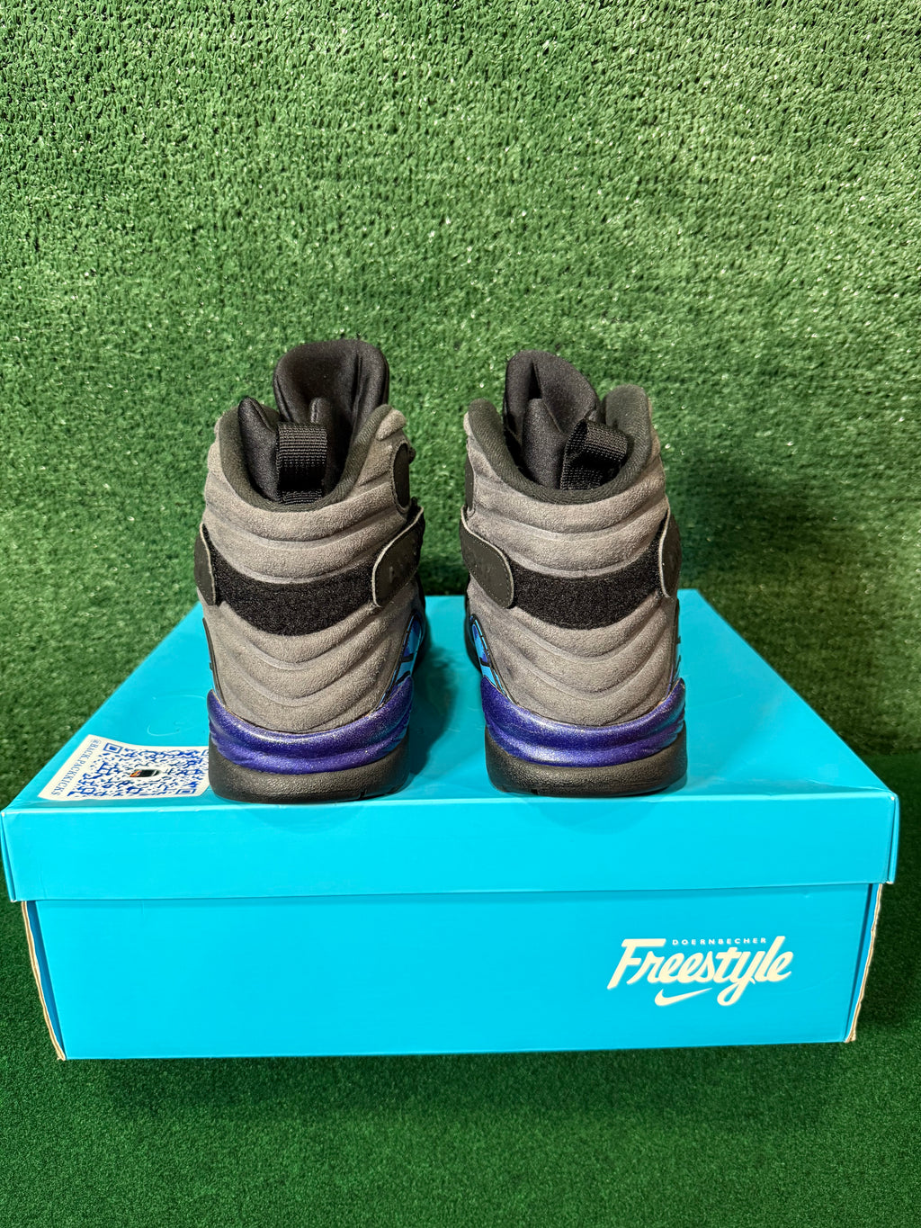 JORDAN 8 RETRO AQUA (2015)