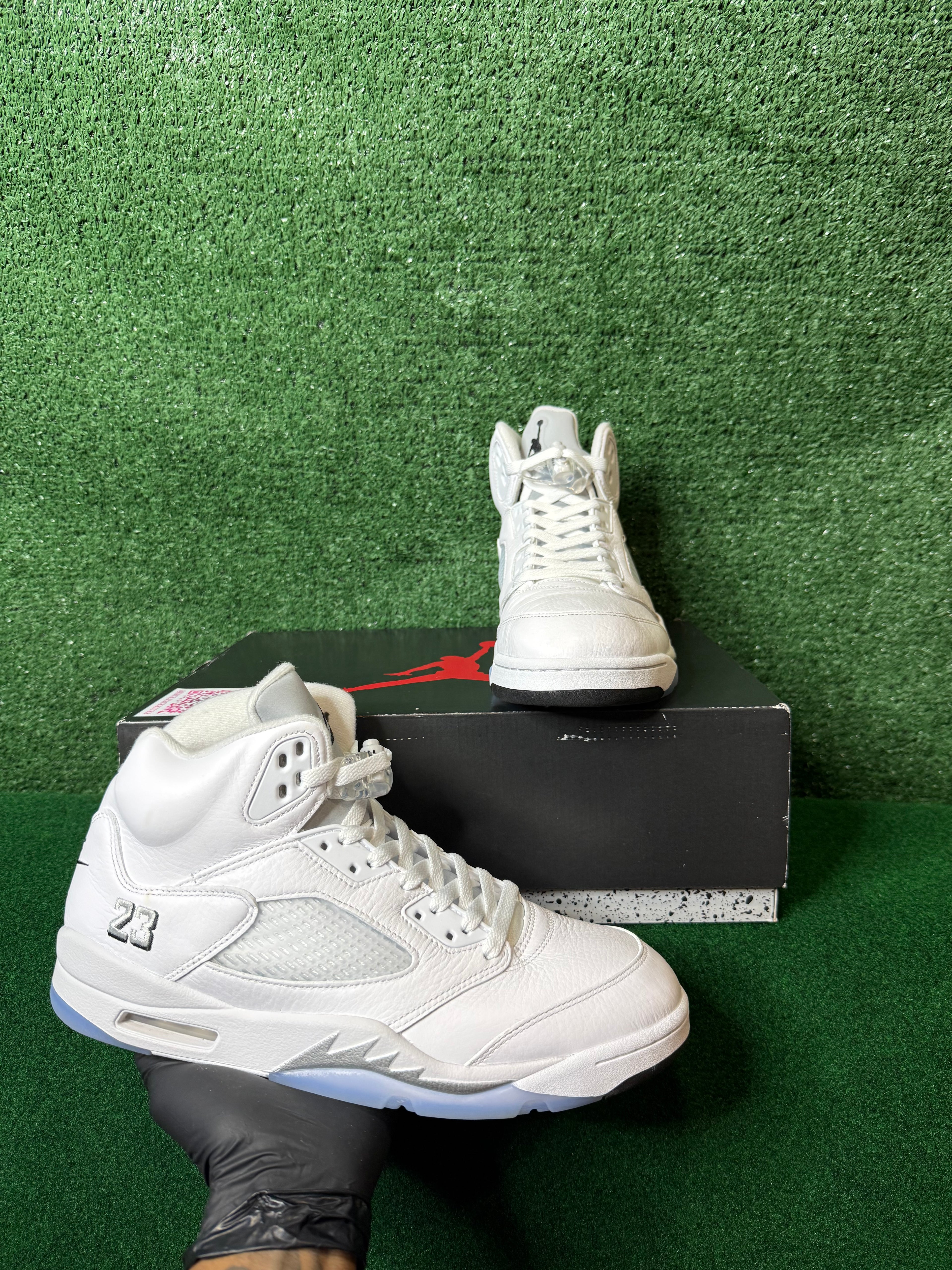JORDAN 5 RETRO ‘WHITE METALLIC (2026)