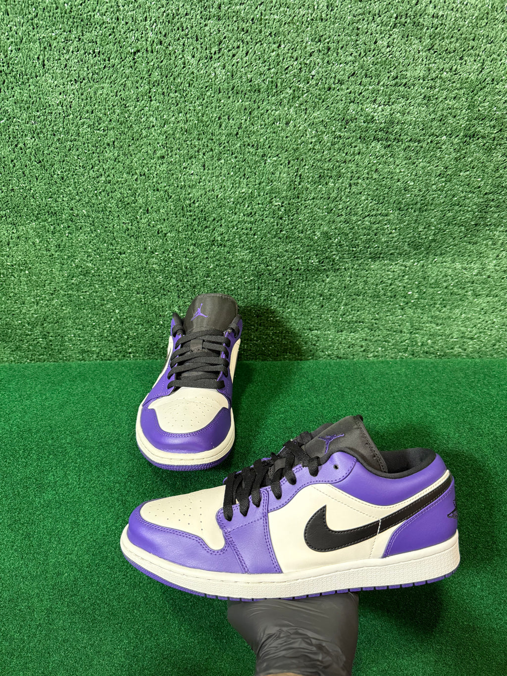 JORDAN 1 LOW ‘COURT PURPLE WHITE’