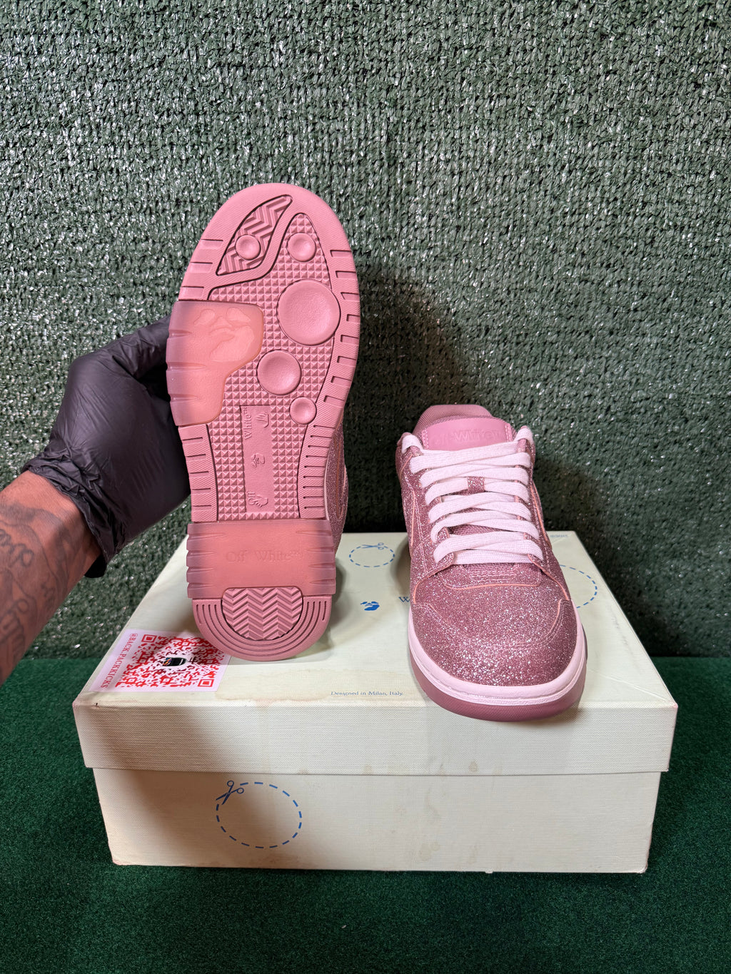 Off-White Wmns Out Of Office ‘Pink Glitter’ (2022)