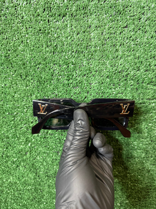 BLACK LOUIS VUITTON CLASH SQUARE SUNGLASSES
