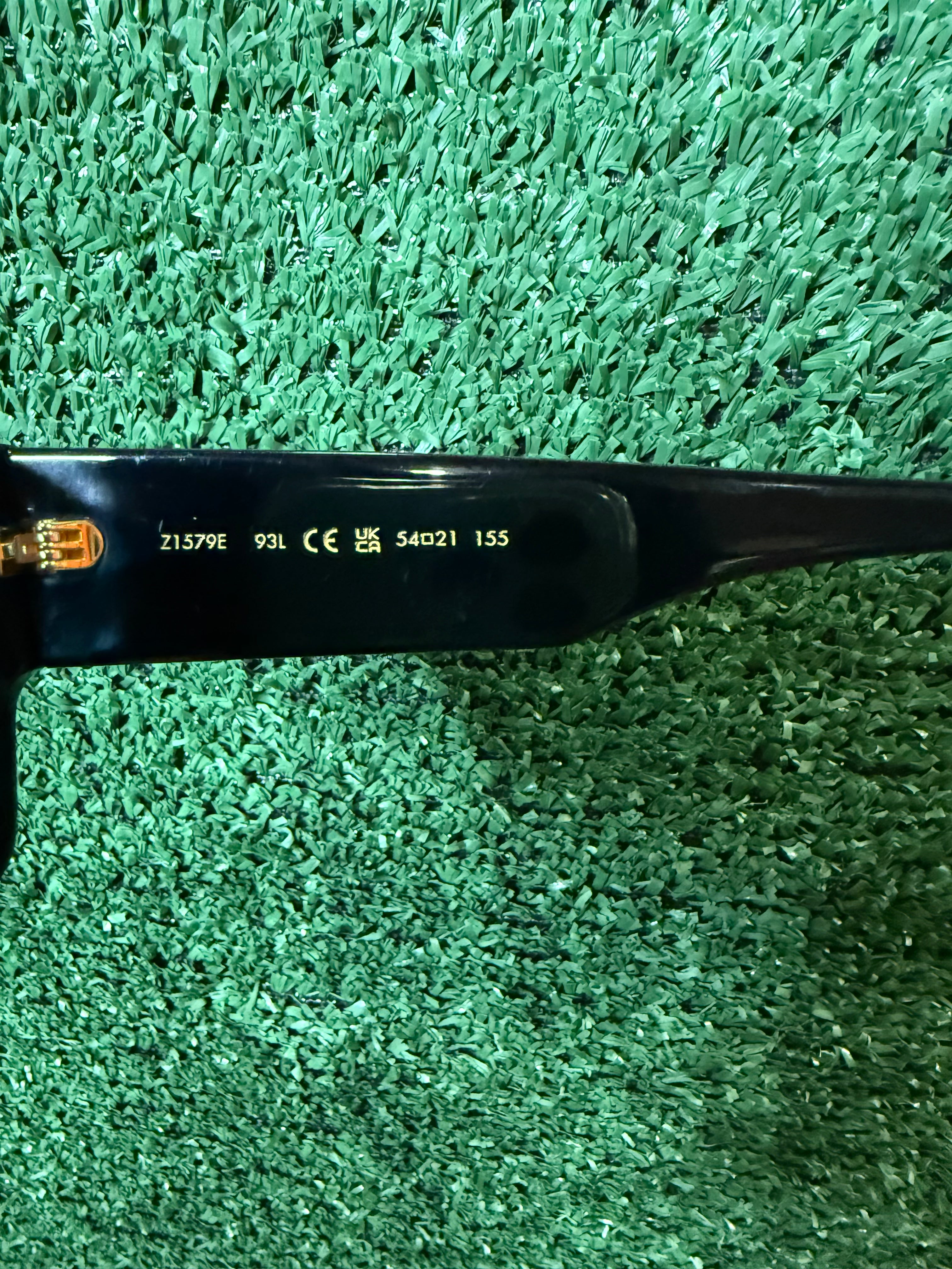 BLACK LOUIS VUITTON CLASH SQUARE SUNGLASSES